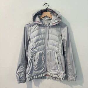 Lululemon Spring Fling Puffy Windbreaker
Silver Spoon Ruffle‎ Trim Hooded Size 6